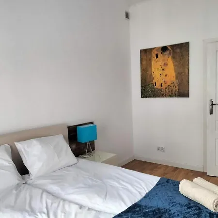 B10 Apartament Premium Wiejska2-Sejm Warsaw Exterior photo